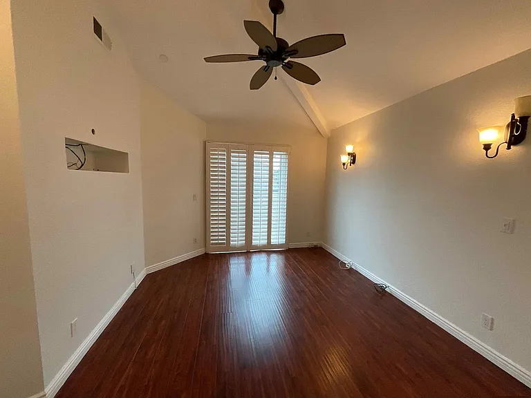 626 Lake St #54 — Photo 31