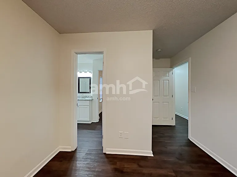13929 Hatton Cross Dr — Photo 19