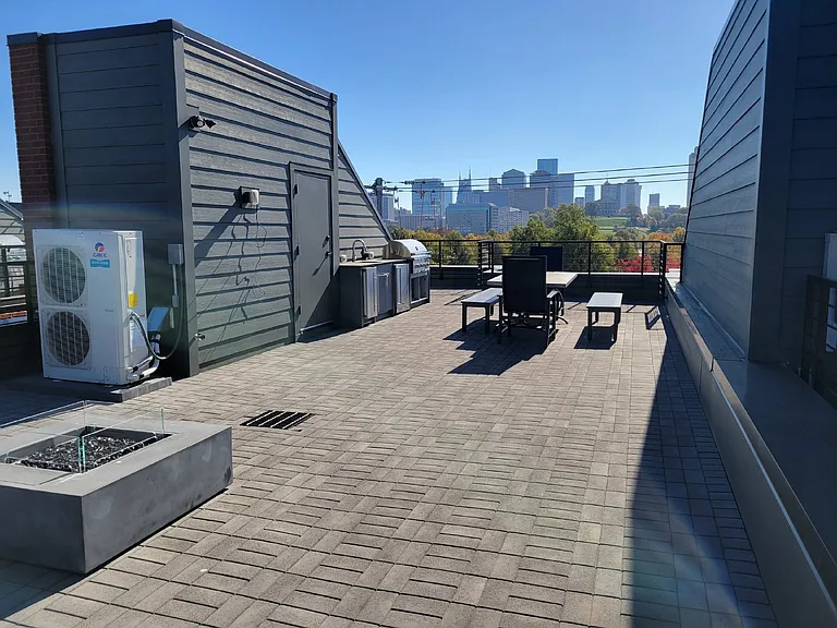 618 Madison St — Photo 34