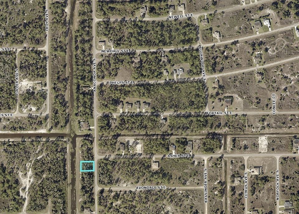 2nd image of 906 Anaconda Ave S