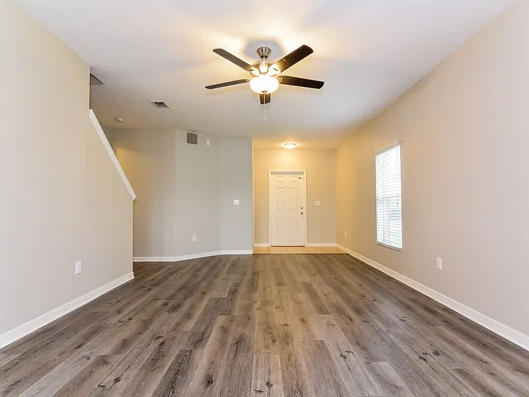 936 Seminole Sky Dr — Photo 5