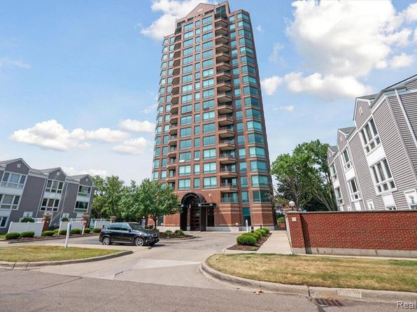 3320 Spinnaker Ln APT 15E, Detroit, MI 48207