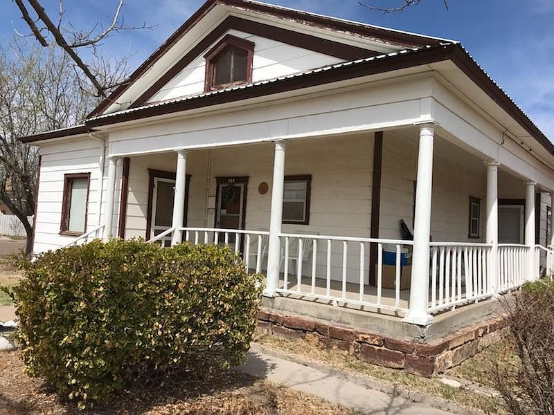 1st image of 208 W Hornbeck Blvd