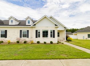 235 Sawgrass Trl, Statesboro, GA 30458