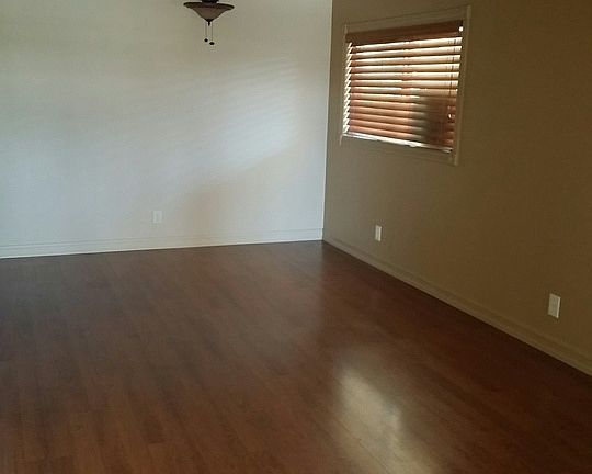 5th image of 575 N Villa Ct Unit 201