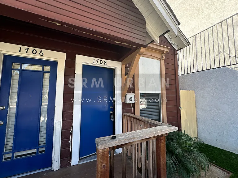 1708 State St — Photo 8
