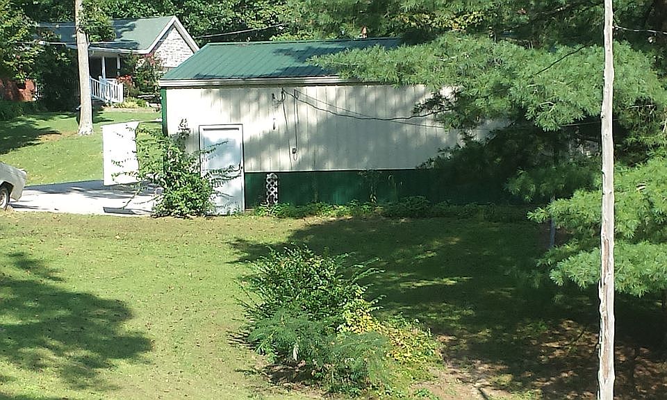 1st image of 1875 Pin Oak Dr NE