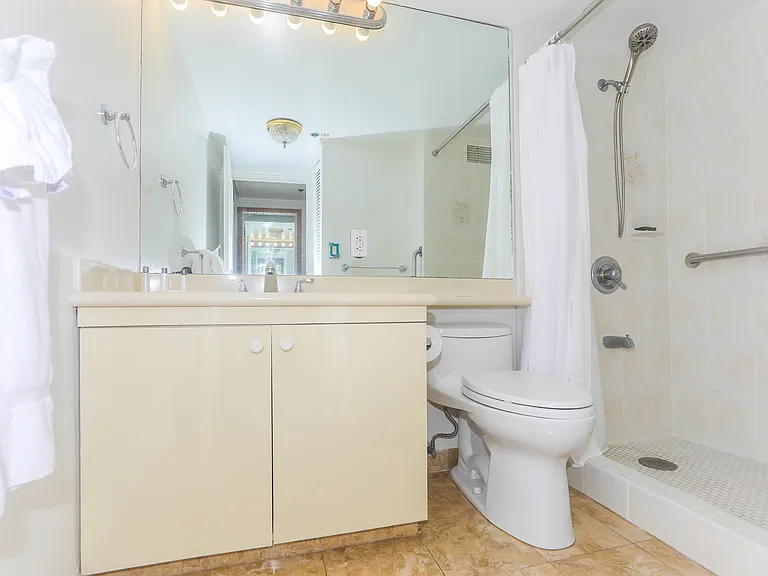 1777 Ala Moana Blvd #1101 — Photo 13