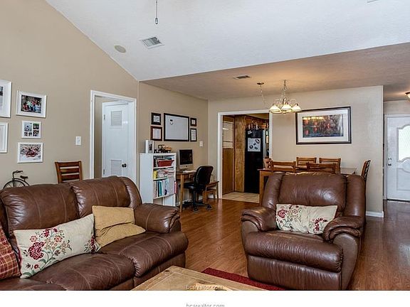 5th image of 3604 Ravenwood Dr