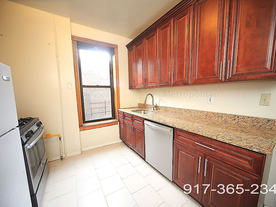 1st image of 265 14th St #3