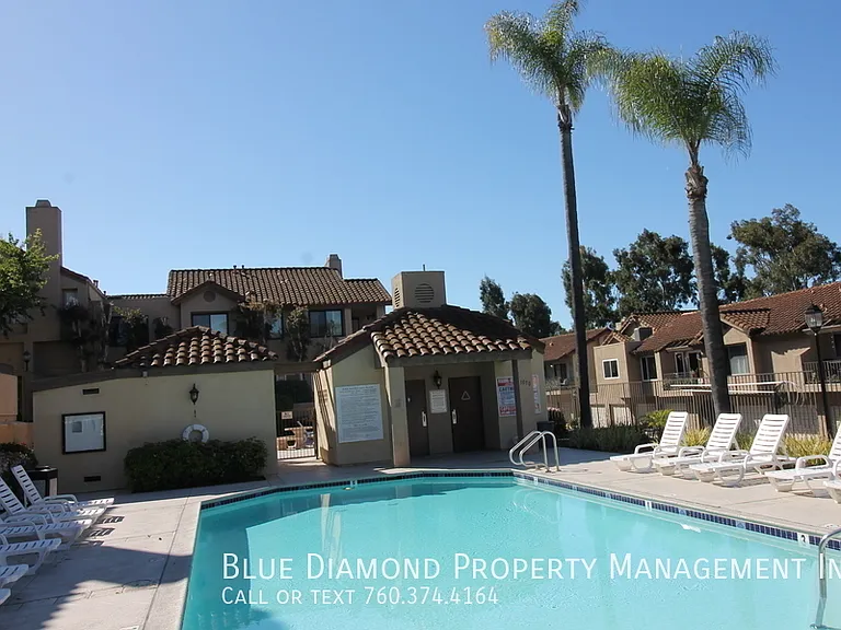 1023 Ficus Ln — Photo 1