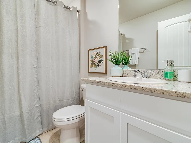 109 Red Pine Dr — Photo 8