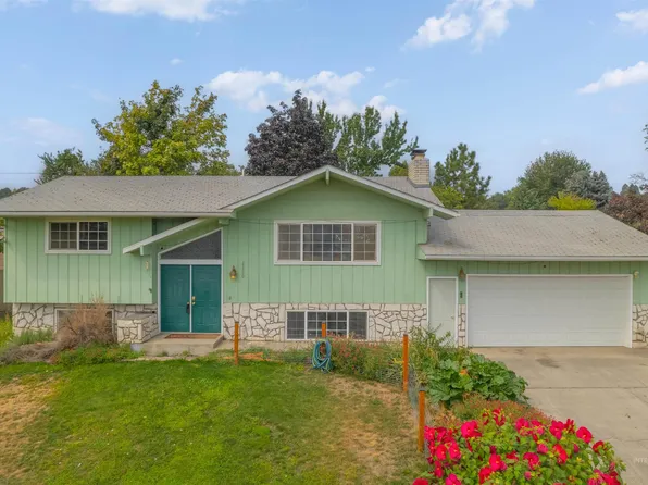 2220 Schaefer Dr, Clarkston, WA 99403