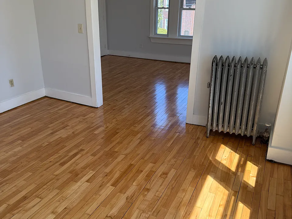 55 Grant St #3