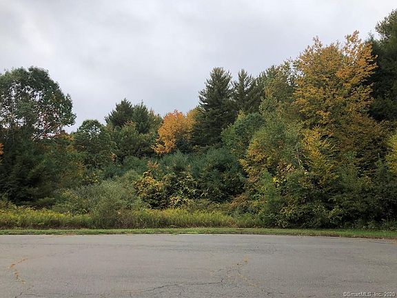 5th image of 4 Brentwood