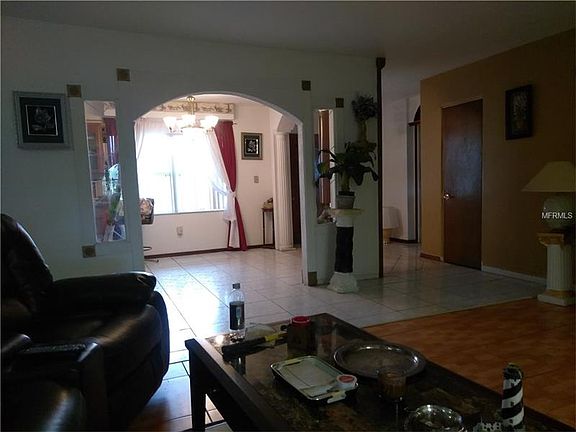 5th image of 1268 E Lake Shore Blvd