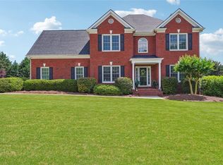 8650 Stone River Dr, Gainesville, GA 30506