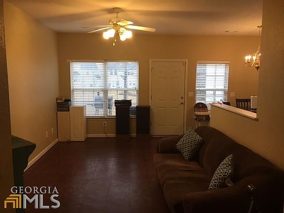 2nd image of 392 Brookview Dr