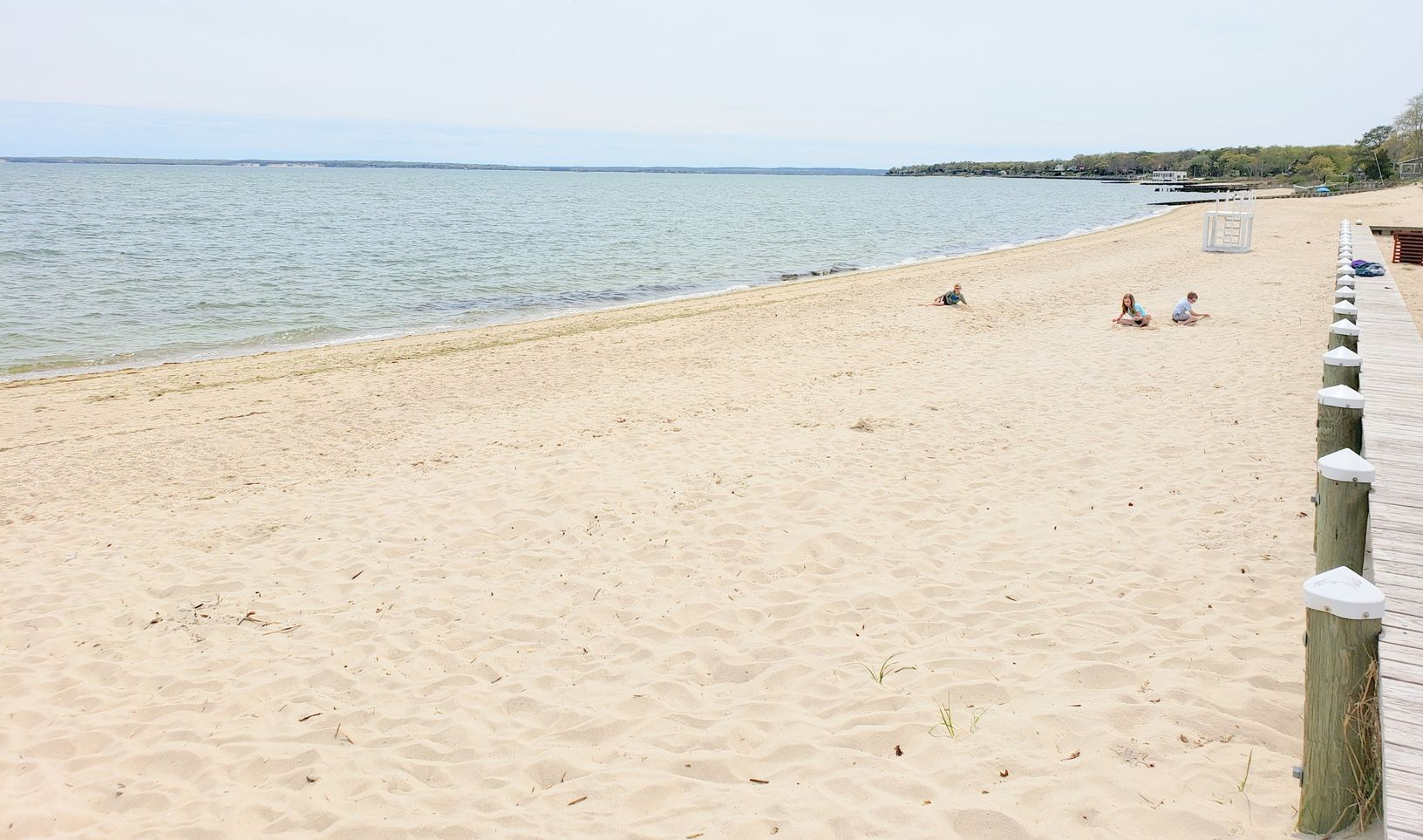  Gorgeous Sandy Bay Beach!