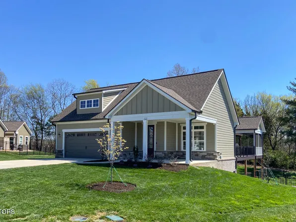 327 Cedar Branch Trl, Lenoir City, TN 37772
