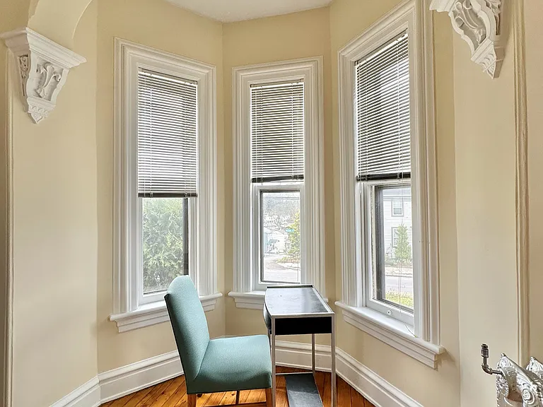 573 Bloom St #101 — Photo 5