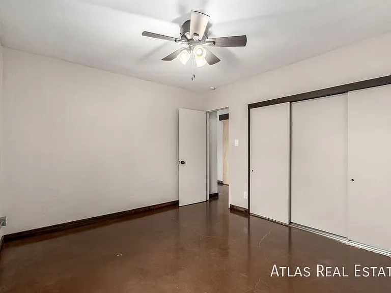 224 W Montecito Ave — Photo 26
