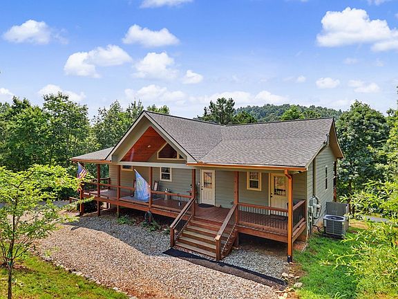 2nd image of 539 Summer Cove Rd