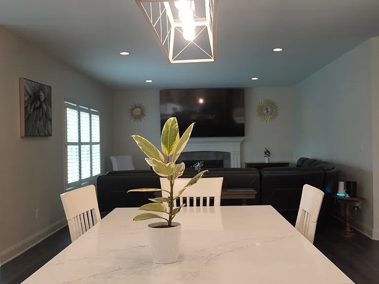 4665 Carlyes Ct — Photo 13