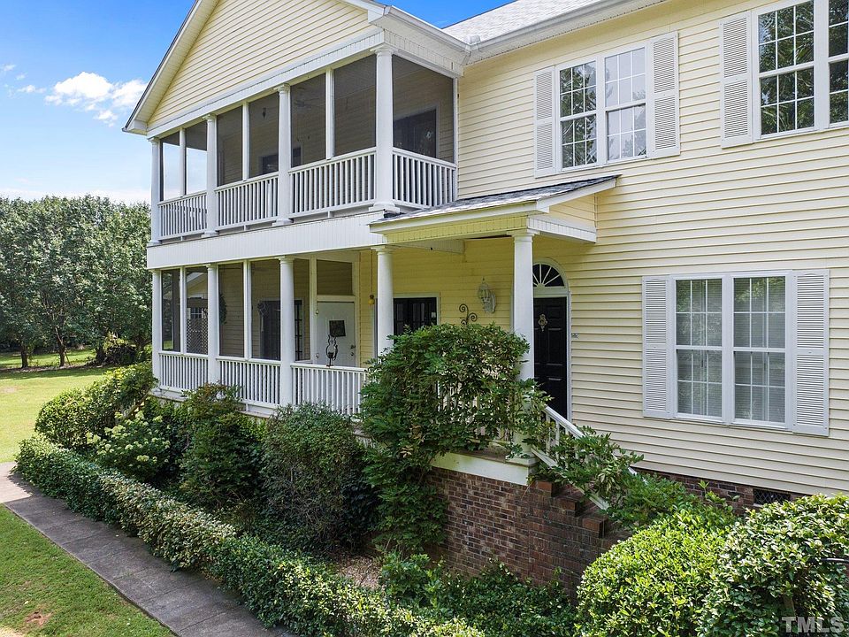 1st image of 102 Alan Ln
