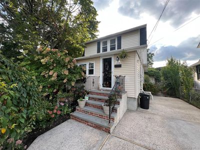 204 Howell Street, Bellmore, NY, 11710
