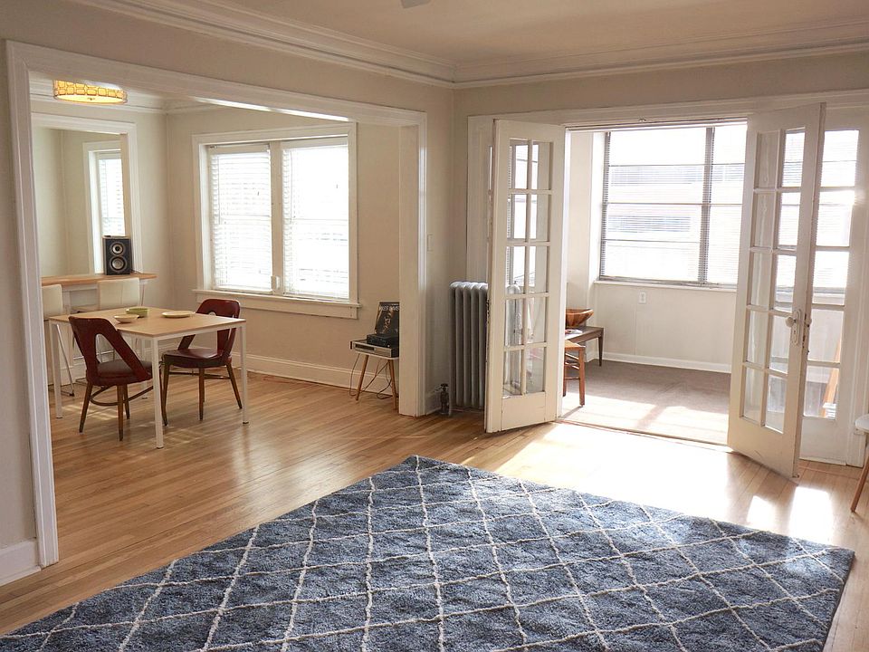 Big bright rooms, OPEN FLOOR PLAN