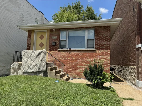 2839 Osage St, Saint Louis, MO 63118
