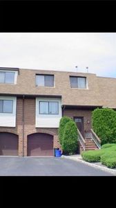 3503 N Oaks Blvd, North Brunswick, NJ, 08902
