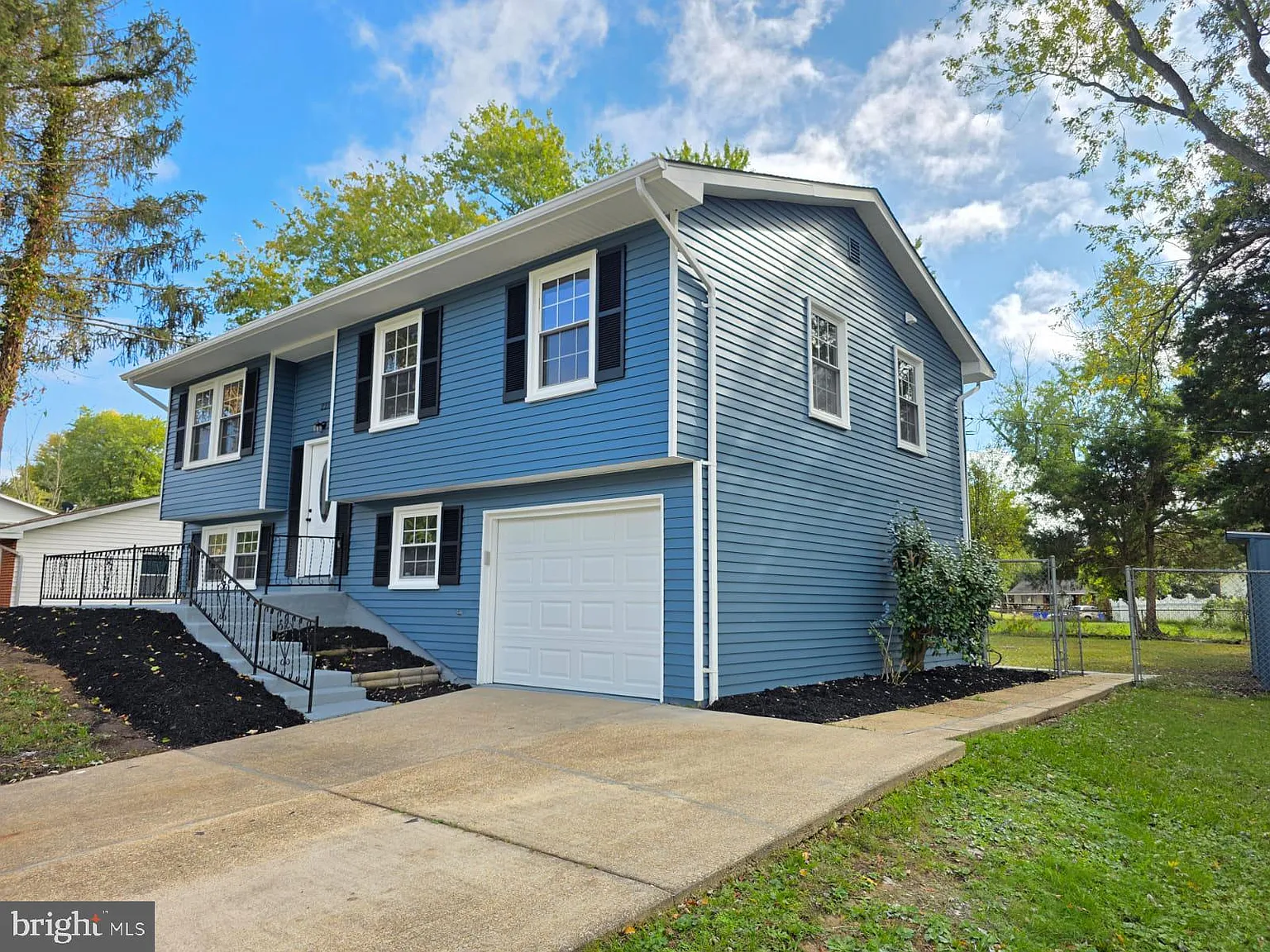 221 Brent Rd photo 1