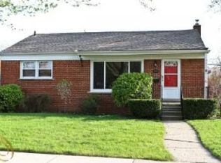 20100 Gaukler St, Saint Clair Shores, MI 48080