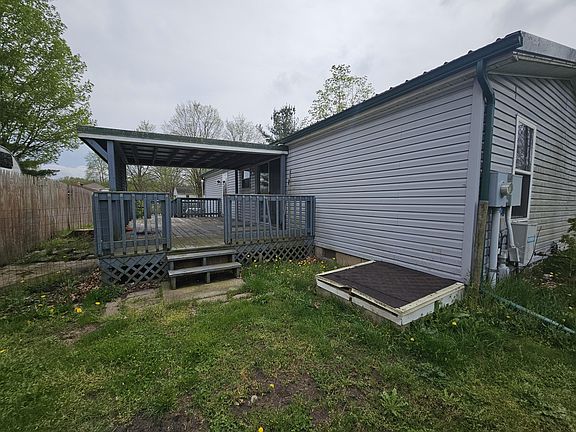 4th image of 401 Union St
