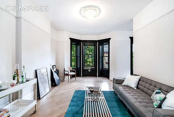 Rented by Compass | media 11