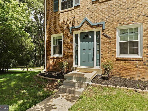 4th image of 14888 Lambeth Sq