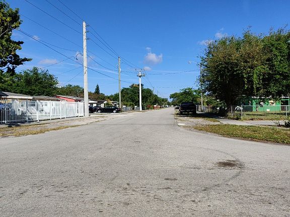 5th image of 1761 NW 84th St