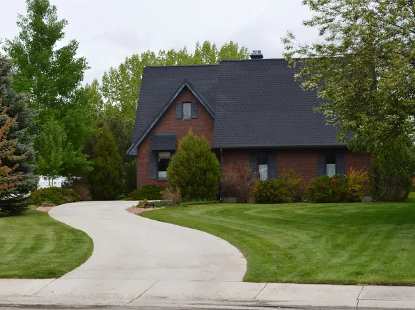 2369 Larkspur Ct, Cody, WY 82414