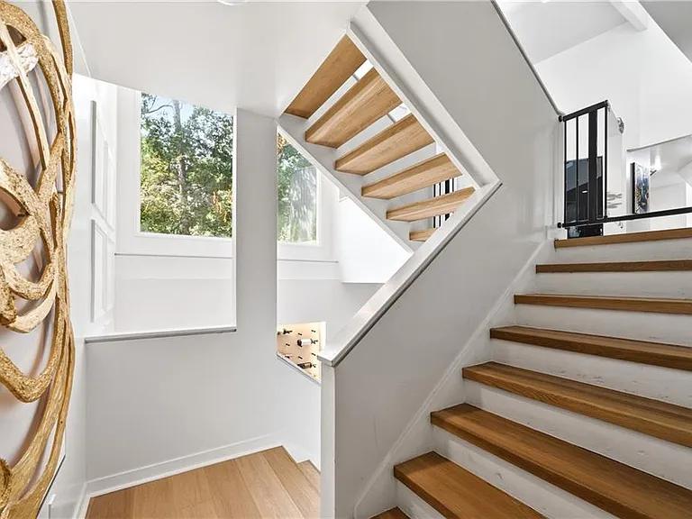 13 Heards Overlook Ct — Photo 26