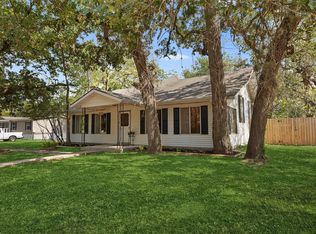 327 12th St, Somerville, TX 77879