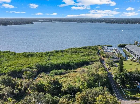 620 Leffingwell Ave, Ellenton, FL 34222