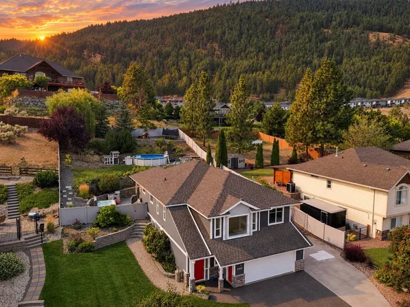 2955 Kicking Horse Dr, Kamloops, BC V2E 2L8