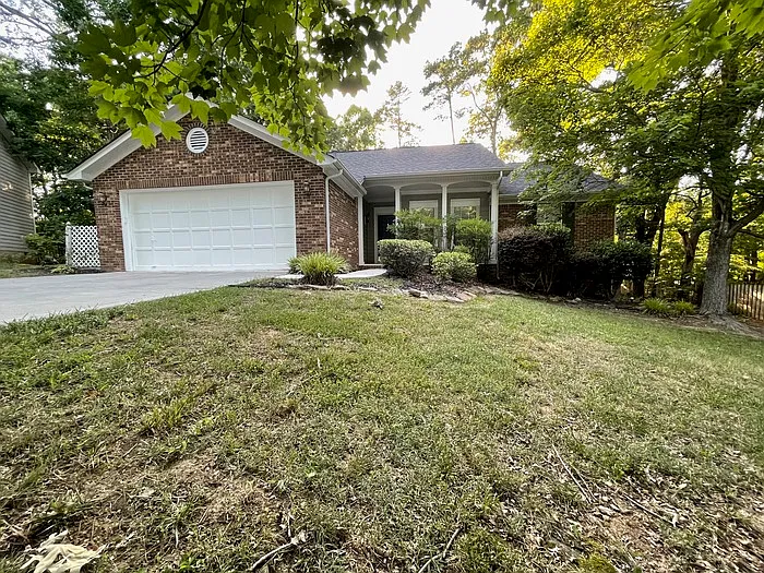 8307 Belstead Brook Ct — Photo 37