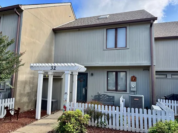 32 The Moorings, Clarksville, VA 23927