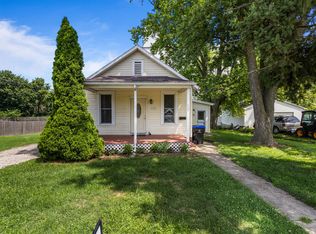 1309 W Grove St, Bloomington, IL 61701