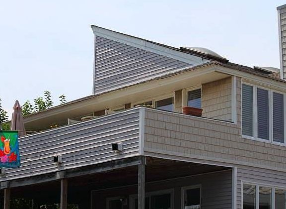 DECK OVERLOOKING BEACH
