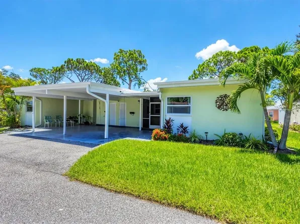 3522 Silver Pine Ct #90, Sarasota, FL 34231