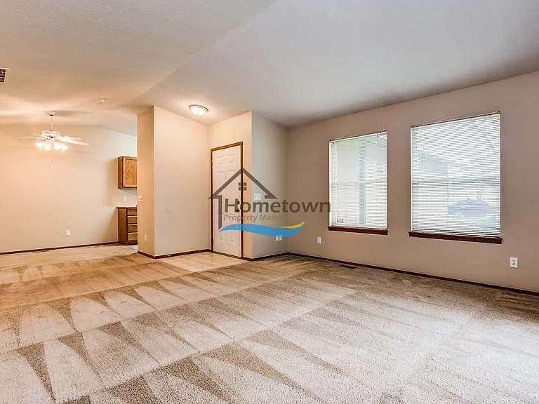 4168 E 2nd Ave — Photo 25
